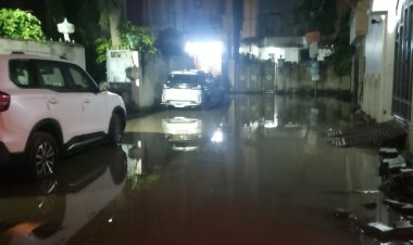 वाराणसी : बुद्ध विहार कॉलोनी में बीते 17 दिनों से सीवर जाम, जलकल विभाग कर रहा अनदेखी