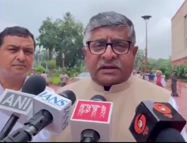 ब्लैकलिस्टेड कंपनी पर राहुल गांधी की चुप्पी कांग्रेस के दोहरे मापदंड को उजागर करती है: रविशंकर प्रसाद