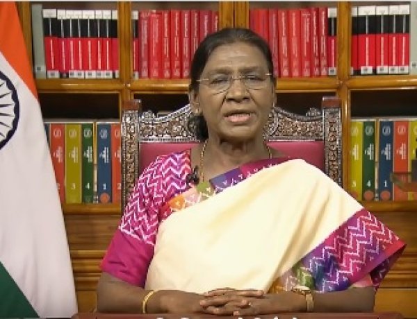 हमारे विद्यार्थी भारत के भविष्य निर्माता हैं : राष्ट्रपति