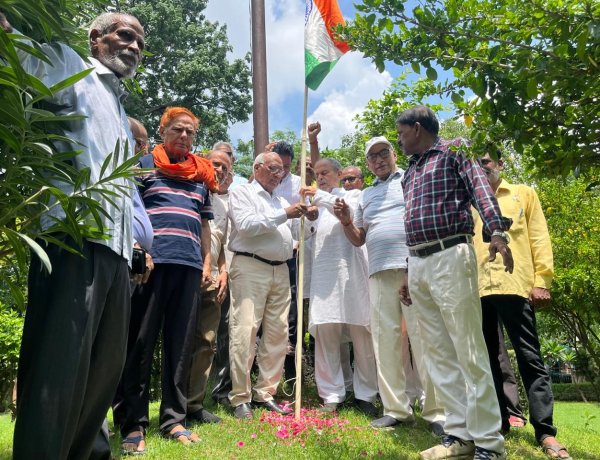 स्वतंत्रता दिवस पर देश के प्रति कर्तव्यों और जिम्मेदारियों को निभाने का लें संकल्प : डॉ. भरत राज सिंह