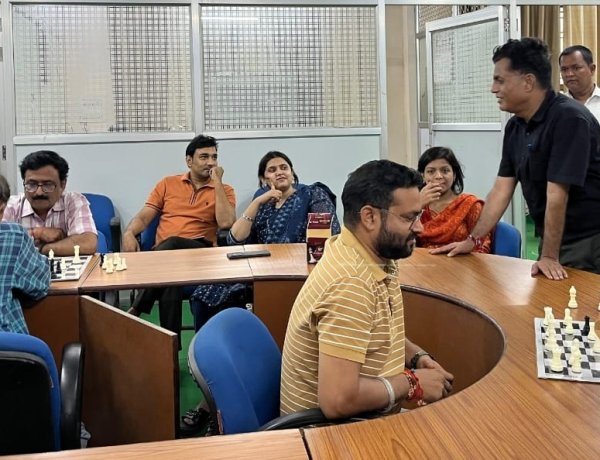 शारीरिक स्वास्थ्य के साथ मानसिक स्फूर्ति और नेतृत्व क्षमता भी बढ़ाते हैं खेल : कर्नल विनय कुमार