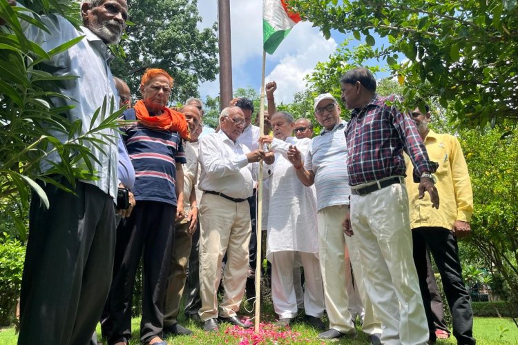 स्वतंत्रता दिवस पर देश के प्रति कर्तव्यों और जिम्मेदारियों को निभाने का लें संकल्प : डॉ. भरत राज सिंह
