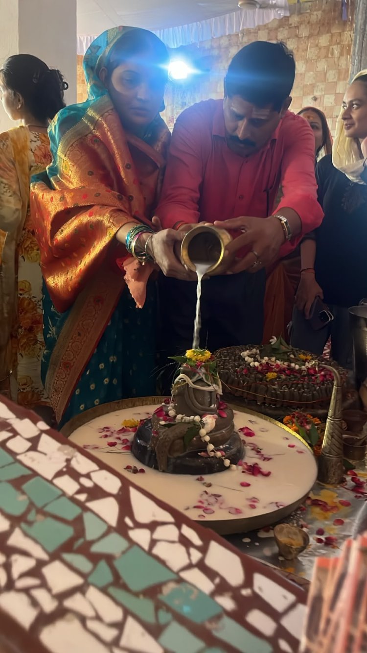 सावन के पहले सोमवार पर शिवालयों में उमड़ा आस्था का सैलाब, त्रिलोचन महादेव में 20 हजार श्रद्धालुओं ने किया जलाभिषेक