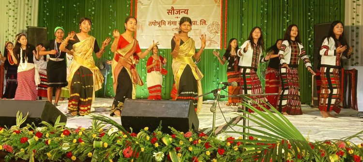 मीरजापुर कईल गुलजार...’ पर झूम उठा चुनार, कजरी के रंग में रंगा सुरभि संस्थान