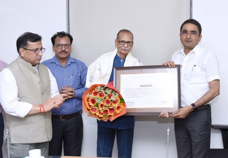 सरकार की जनकल्याणकारी योजनाओं और उपलब्धियों की जानकारी जनता तक पहुंचाना प्राथमिकता : विशाल सिंह