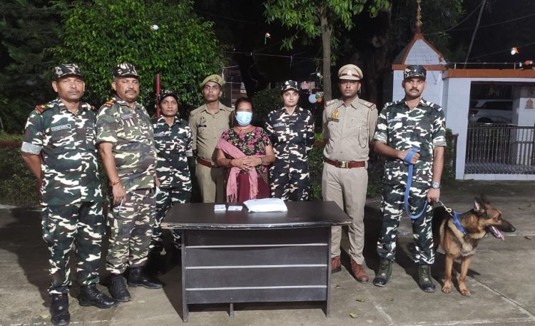 नेपाली महिला 30 लाख की अफीम के साथ गिरफ्तार