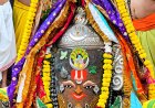जन्माष्टमी पर श्रीकृष्ण रूप में सजे बाबा महाकाल, वैष्णव तिलक और शेषनाग मुकुट ने बढ़ाई दिव्यता; भस्म आरती में उमड़ा आस्था का सैलाब