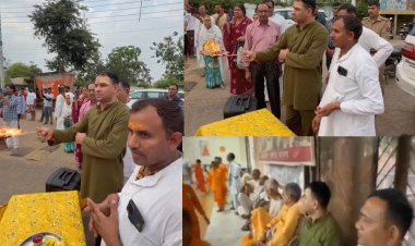 बरसाना में तेज प्रताप यादव ने टेका मत्था, संतों से लिया आशीर्वाद, गौमाता का किया पूजन