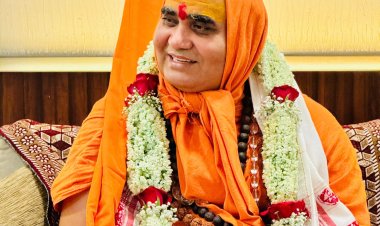 बाढ़ प्रभावित आश्रमों और साधु-संतों की कुटिया की होगी मदद, शंकराचार्य स्वामी अधोक्षजानंद ने किया ऐलान