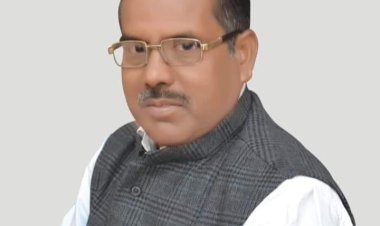 प्रयागराज में सपा को बड़ा झटका, यमुनापार जिलाध्यक्ष पप्पू लाल निषाद का निधन; अखिलेश यादव समेत नेताओं ने जताया शोक