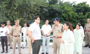 पूर्वी पेरीफेरल एक्सप्रेसवे पर श्रद्धालुओं से भरी पिकअप पलटी, 12 की मौत; 24 घायल, CM योगी ने मुआवजे का किया ऐलान