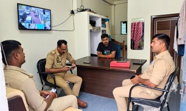 CM योगी के प्रयागराज दौरे से पहले सुरक्षा सख्त, युवा मंच अध्यक्ष अनिल सिंह नजरबंद; हाईकोर्ट में सम्मान समारोह