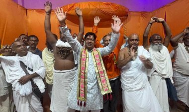 श्रीकृष्ण जन्मभूमि मंदिर निर्माण के समर्थन में आठ राज्यों के श्रद्धालुओं ने लिया संकल्प, जनजागरण अभियान चलाने की शपथ