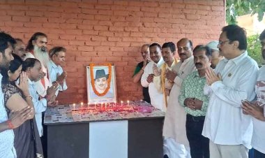 प्रयागराज में भगत सिंह को श्रद्धांजलि, राजेश केसरवानी बोले- आज भी गूंजता है उनका ‘इंकलाब’