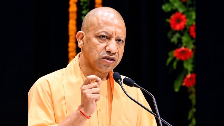 UP Flood Update: बाढ़ के बीच योगी सरकार का राहत अभियान तेज, 19,294 लोग सुरक्षित निकाले गए; 1,977 नाव-मोटरबोट से रेस्क्यू जारी