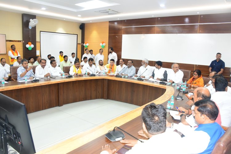 17 सितंबर से शुरू होगा ‘सेवा संकल्प अभियान’, स्वतंत्र देव सिंह बोले- विकसित भारत-2047 में जनभागीदारी होगी अहम
