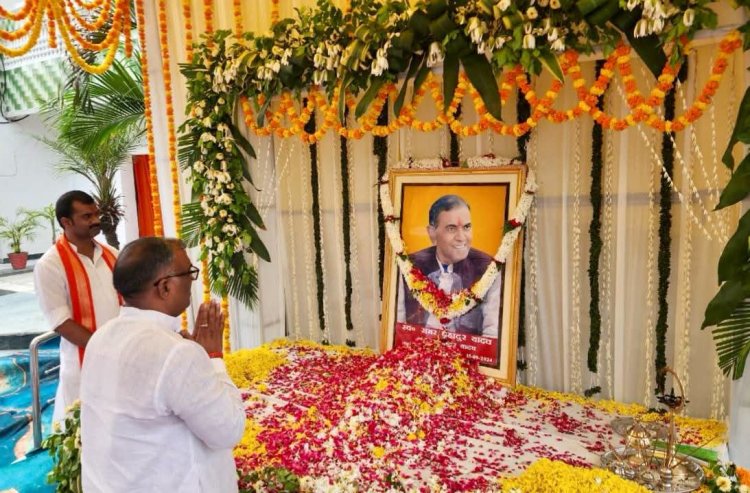 पुण्यतिथि पर याद किए गए स्व. राजबहादुर, मंत्री गिरीश चंद्र यादव बोले- समाजसेवा और जरूरतमंदों की मदद के लिए हमेशा रहते थे आगे
