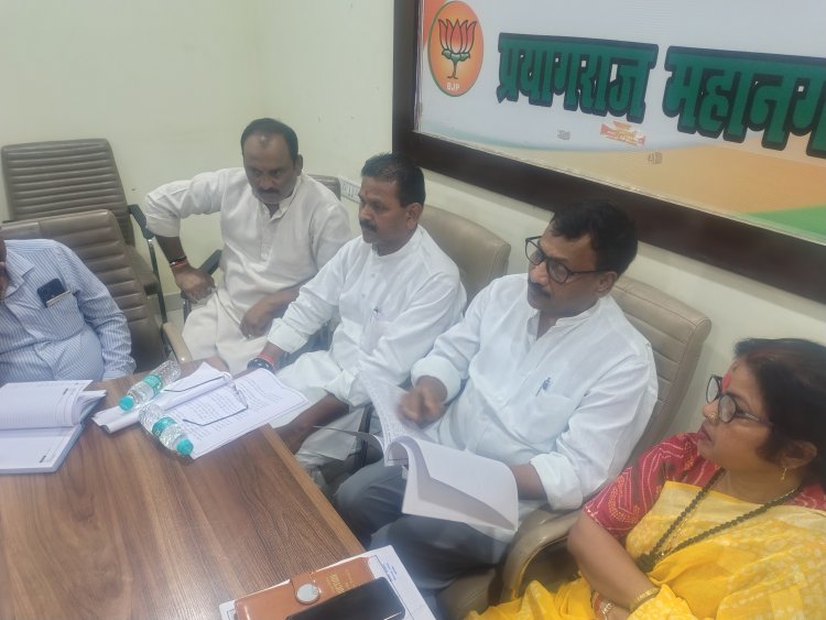 SIR विवाद पर प्रयागराज में BJP का कांग्रेस पर पलटवार, गणेश केसरवानी बोले- संवैधानिक संस्थाओं पर सवाल उठाना बंद करें