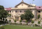 किस्तें रोकने पर हाईकोर्ट सख्त, किसान को ब्याज सहित भुगतान और ₹5,000 हर्जाने का आदेश
