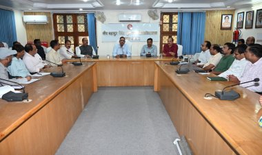 पूर्वांचल विश्वविद्यालय के विकास का रोडमैप बनेगा, कुलपति प्रो. आरके सिंह ने शिक्षकों से मांगे सुझाव
