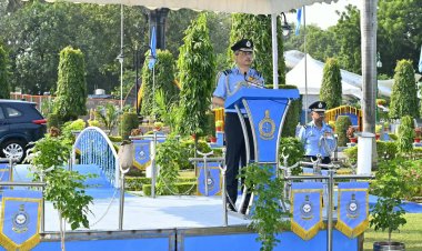 : प्रयागराज में 94वां वायुसेना दिवस, एयर मार्शल तरुण चौधरी बोले- सतर्कता और अनुशासन से मजबूत होगी परिचालन क्षमता