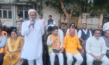 स्नातक चुनाव 2027 का सेमीफाइनल, कार्यकर्ता पूरी ताकत से जुटें : स्वतंत्र देव सिंह