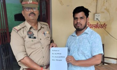 मोबाइल हैक कर खाते से उड़ाए ₹83,999, मीरजापुर पुलिस ने पीड़ित को लौटाए ₹66,999