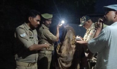 जौनपुर के रानीपुर में बमबाजी के बाद हवाई फायरिंग, गांव में फैली दहशत; बाइक छोड़कर भागे आरोपी