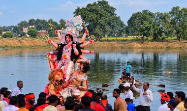प्रयागराज में दुर्गा प्रतिमा विसर्जन के लिए सुरक्षा के पुख्ता इंतजाम, 600 प्रतिमाओं का होगा विसर्जन