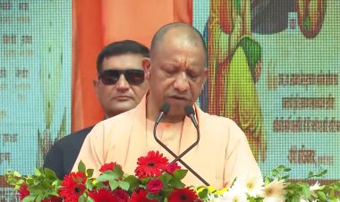 कानपुर में योगी आदित्यनाथ का विपक्ष पर हमला, बोले- घुसपैठियों से बड़े मियां-छोटे मियां को प्यार