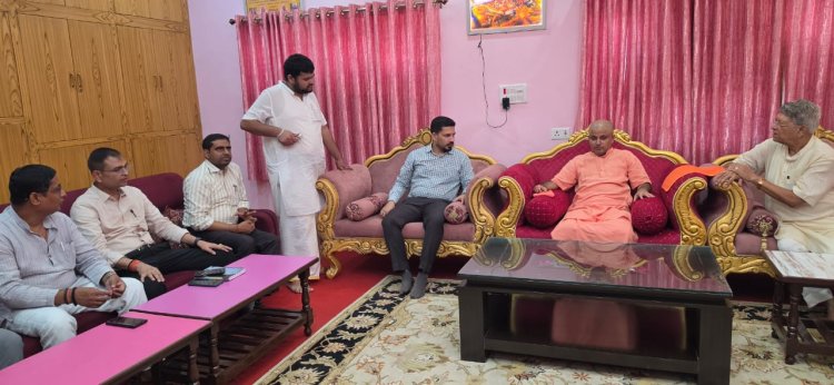 3 अक्टूबर को अयोध्या आएंगे रक्षामंत्री राजनाथ सिंह, संस्कृत विद्यालय के नए भवन का करेंगे लोकार्पण
