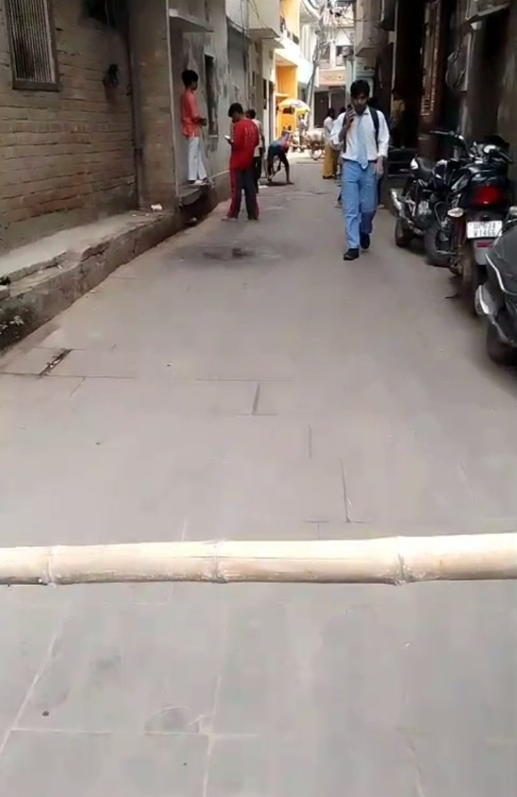 वाराणसी में गलियों में लगा बांस-बल्ली, भीषण जाम से भड़का लोगों का गुस्सा; पिशाच मोचन मार्ग पहले से बंद