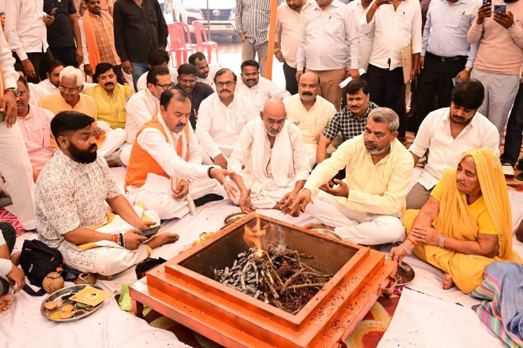 ‘सपा अर्धशतक भी नहीं लगा पाएगी’, केशव मौर्य का अखिलेश यादव पर बड़ा हमला
