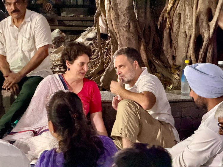 आकाशवाणी भवन में प्रवेश पर राहुल-प्रियंका समेत अन्य के खिलाफ FIR, विपक्षी मार्च के बाद बढ़ा विवाद