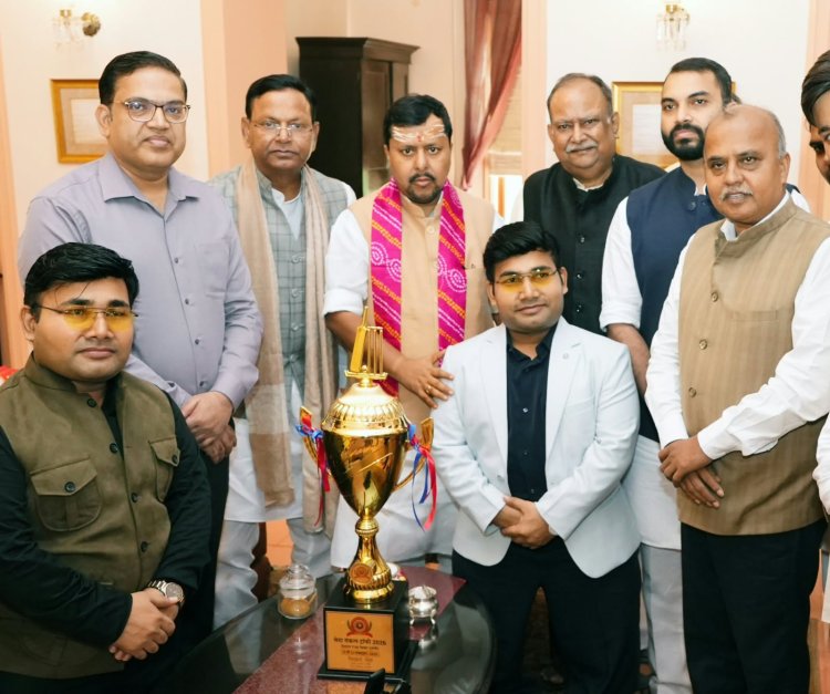 वाराणसी में ‘सेवा संकल्प ट्रॉफी’ का अनावरण, नितिन नवीन बोले- दिव्यांगता मन की होती है, शरीर की नहीं