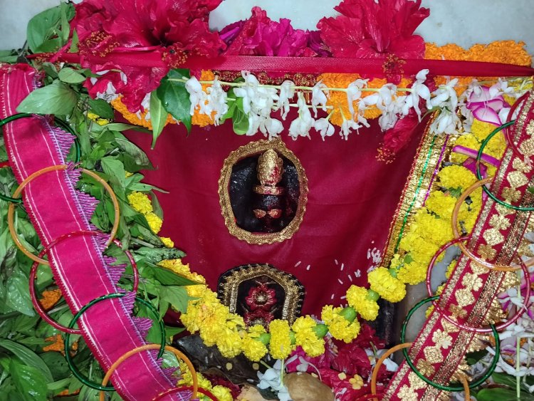 गड़बड़ा धाम में उमड़ा आस्था का सैलाब, मां शीतला के दर्शन को पहुंचे 80 हजार श्रद्धालु