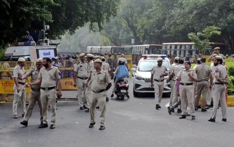 दिल्ली में हाई-वोल्टेज ड्रामा: CJP की 'लहरा दो तिरंगा' यात्रा आज, कनॉट प्लेस में कड़ा पहरा और सेंट्रल पार्क बंद!