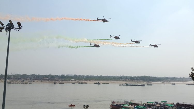 वाराण में ‘विंग्स ओवर गंगा’ एयर शो का आगाज, राफेल-सुखोई के करतबों से गूंज उठा काशी का आसमानसी