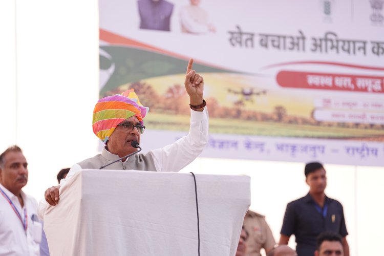 शिवराज सिंह चौहान का राहुल गांधी पर हमला, बोले- ‘पार्ट टाइम पॉलिटिशियन, फुल टाइम ट्रैवलर’