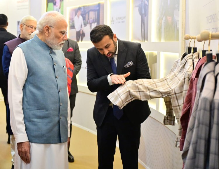 वाराणसी में PM मोदी ने किया अरविंद लिमिटेड की गारमेंट यूनिट का उद्घाटन, 1,000 से अधिक लोगों को मिलेगा रोजगार