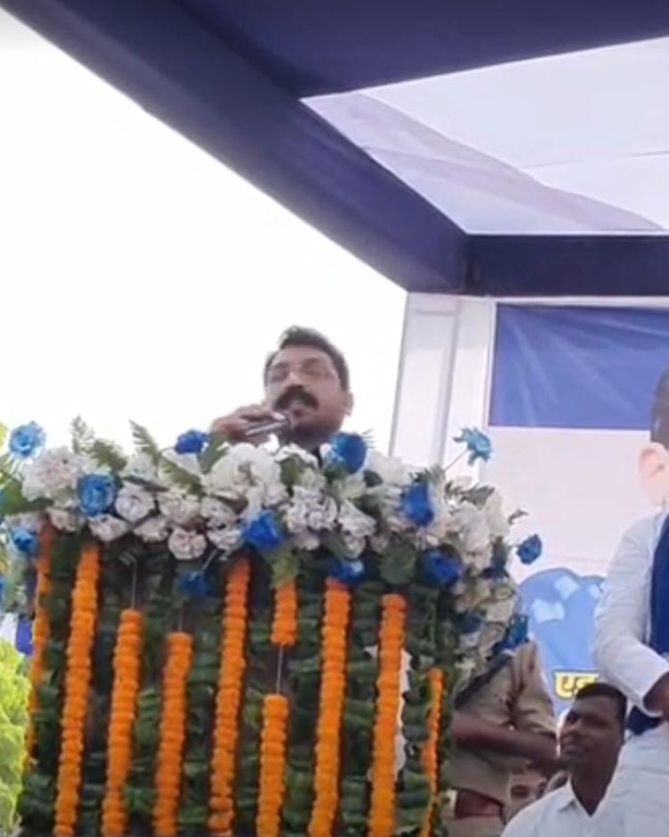 नौजवान डिग्रियां लेकर घूम रहे, रोजगार नहीं; सरकार स्कूल बंद कर शराब की दुकानें खुलवा रही : चंद्रशेखर आजाद