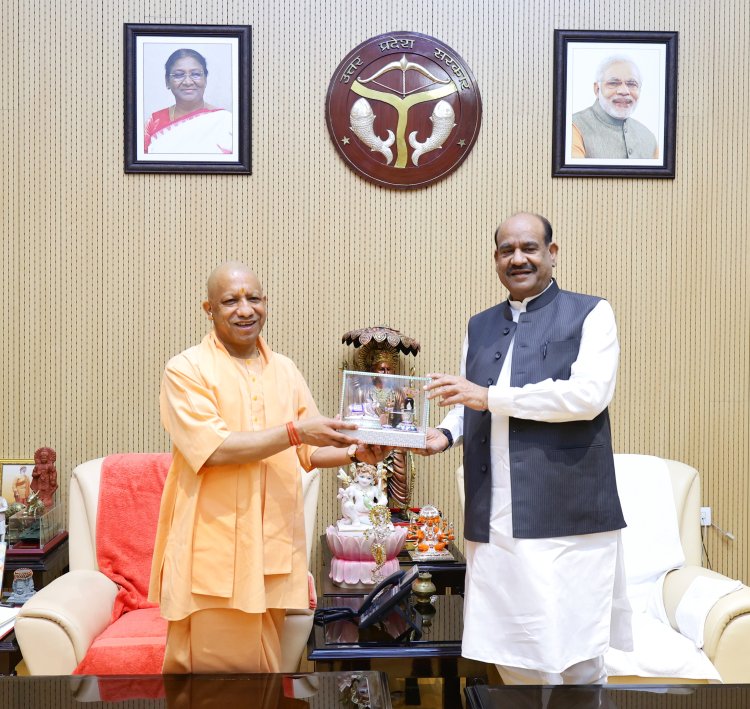 श्रावस्ती में गर्भवती बहू की हत्या का आरोप, ससुर हिरासत में; टीकाकरण के लिए मायके जाने पर हुआ विवाद