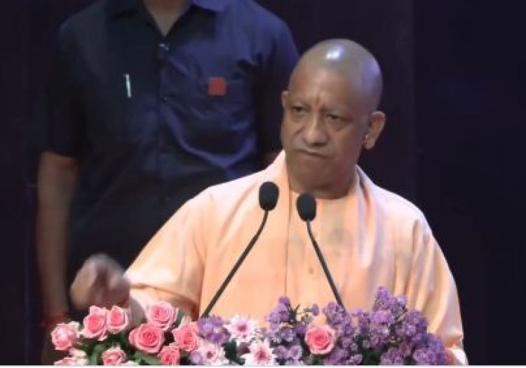 कांग्रेस ने भारत को लूटा था, आज सीधे लोगों के खाते में पैसा मिल रहा: मुख्यमंत्री योगी